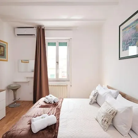 Penthouse 200 Meters From Metro Wi-fi And Ac Apartment